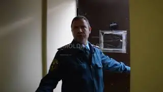эвакуационный выход скрыт в подсобном помещении