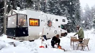 CARAVAN CAMP WITH STOVE IN HIGH SNOW | WE MADE SHISH KEBAB IN THE SNOW