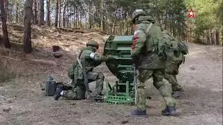 кадры действий ВС РФ. На видео запечатлено развертывание станции спутниковой связи Р-448 