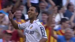 Gol de Jonathan Viera (2-0) en el Valencia CF - Real Zaragoza Jornada 6