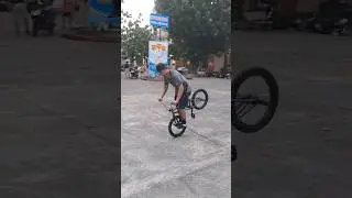 hang 5 whiplash căng cực #bmx #bmxvietnam #saigon_bmx