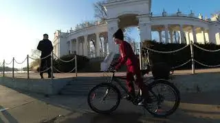 бмх .велосипед BMX . История о езде на велосипеде по тонкому льду.