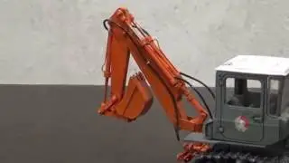 ДТ-75 экскаватор, глубокая конверсия модели первый этап постройки.