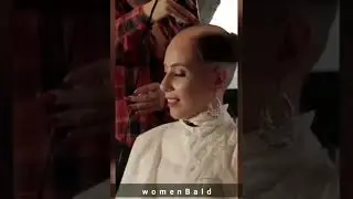 hot women head shave with clipper by a women