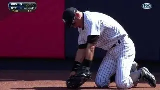 Ichiro makes an incredible catch to rob Big Papi