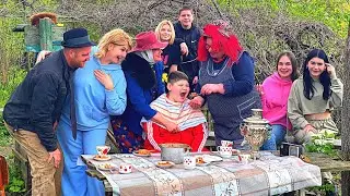 ПРИЕХАЛ ЛЮБИМЫЙ ВНУЧОК  ДАНИЭЛЬ из ШКОЛЫ!)