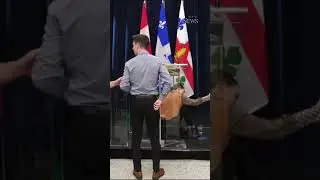 Montreal mayor collapses during news conference