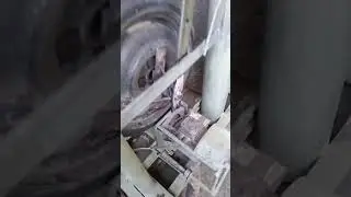 mesin Hummer rakitan tersangar karya alaNanda teknik. cuma pakai dinamo mesin air