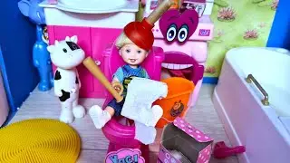 ОДИН ДОМА😜😜😜ВСЕ УЕХАЛИ Катя и Макс веселая семейка! Смешные куклы Барби истории Даринелка ТВ