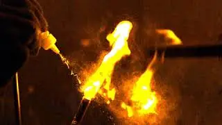 Corn Starch mixed with sodium bicarbonate (test 5) dispersed into flame: recorded in high speed