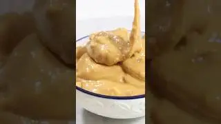 Homemade chunky peanut butter 🤤