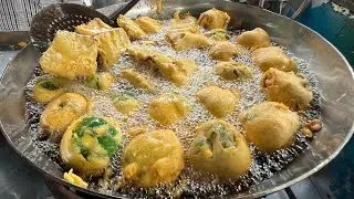 The Whole Capsicum Bajji of Bengaluru | Bangalore Street Food