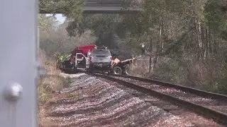 Deadly crash on I-295 slows traffic for hours