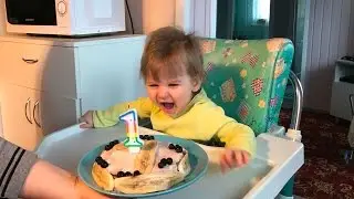 ТИПА ВЛОГ. Есении 1 ГОД!!! Подарки