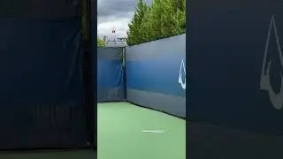 MEDVEDEV ROMPE SU RAQUETA ENTRENANDO tras un SAQUE: BRUTAL CABREO del RUSO | TENIS | Diario AS