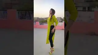 #dance #shorts #trending #girl #jarajara #tiktok #tseries #irinashayk #irina
