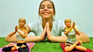 Видео для девочек - Барби занимается йогой - Игры в куклы