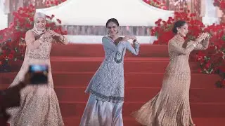 BOLLYWOOD DANCE FLASHMOB AT WEDDING OF 