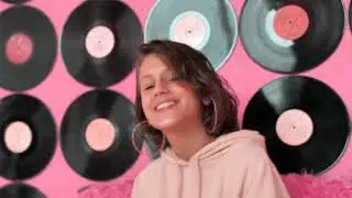 Сестры White - Мелкая