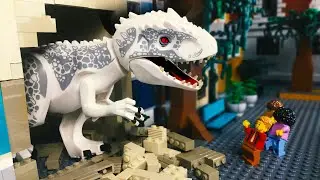 LEGO Jurassic World: Giganotosaurus, Tyrannosaurus, Triceratops and more...