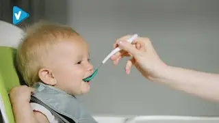 Hands On OXO Tot Feeding Spoon Set with Soft Silicone - 2020 Buying Guide