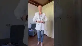 Как переосмыслить классику? Демократичный образ и трендовые аксессуары!
