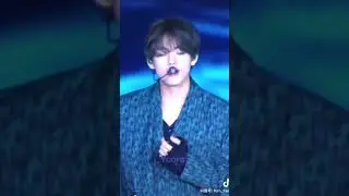 wow baby V 💜🔥💜 