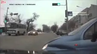 Классная подборка аварий и ДТП Дибильные аварии! CAR CRASH