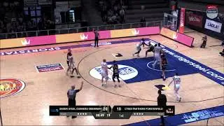 Kalil Thomas lights it up for Oberwart in a route of Fürstenfeld