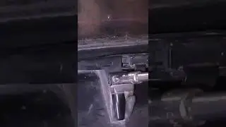как снять дворник 5-той двери 