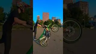 чем глубже лес, тем скибидоп ес ес#stuntriding #moto #motolife #motor #motorcycle #stunt #stuntbike