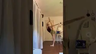 Ballet stretch after class 🩰🫶 