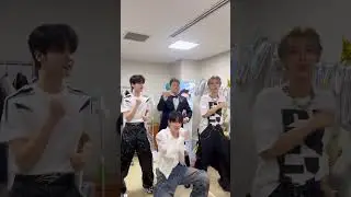 우연히 아니야 분명히 